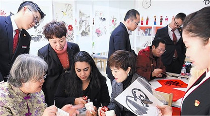 中山區(qū)舉辦“冬之畫”文化藝術(shù)交流活動，探討酒類經(jīng)營文化融合